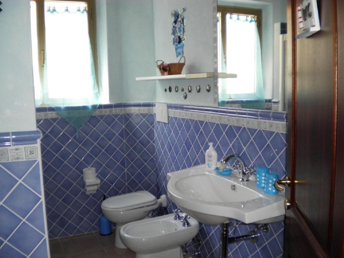 Bed and Breakfast La Finestra Vista Corsica Санта-Тереза-Галлура Экстерьер фото
