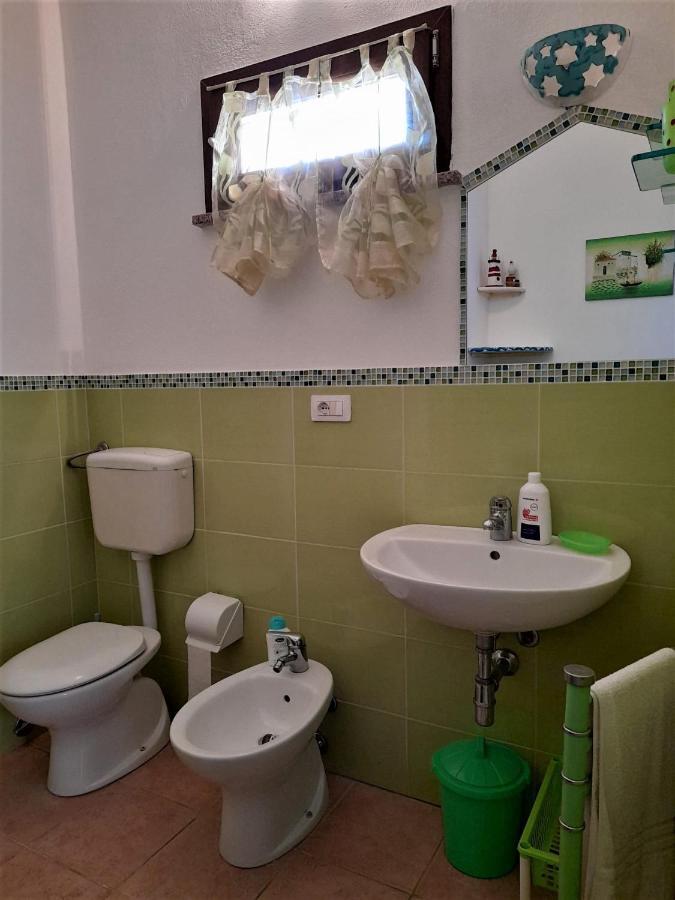 Bed and Breakfast La Finestra Vista Corsica Санта-Тереза-Галлура Экстерьер фото