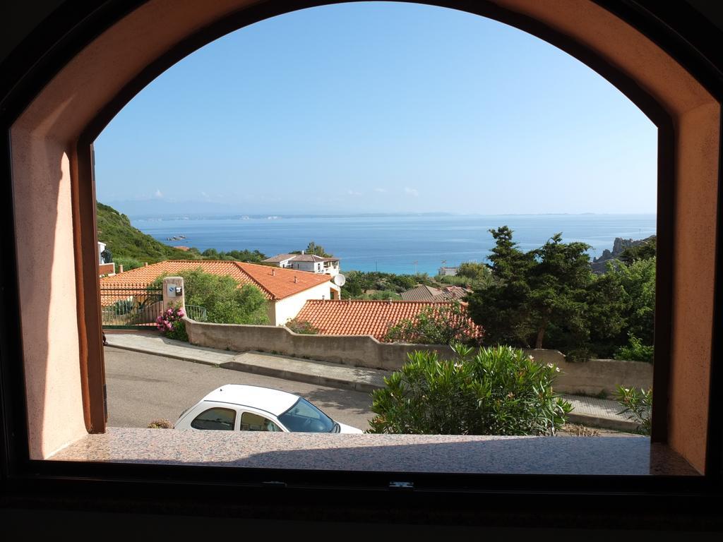 Bed and Breakfast La Finestra Vista Corsica Санта-Тереза-Галлура Экстерьер фото