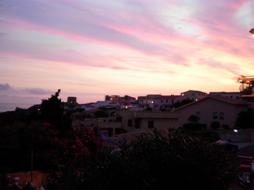 Bed and Breakfast La Finestra Vista Corsica Санта-Тереза-Галлура Экстерьер фото